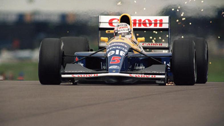 Nigel Mansell je svoje navijače v Silverstonu v delirij spravljal pred 20 leti.