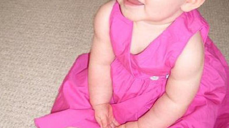 Bi svoji punčki obuli podobne čevlje?