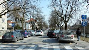 Parkomate bo MOL na novourejenih enosmernih ulicah postavila po zaključenem javn