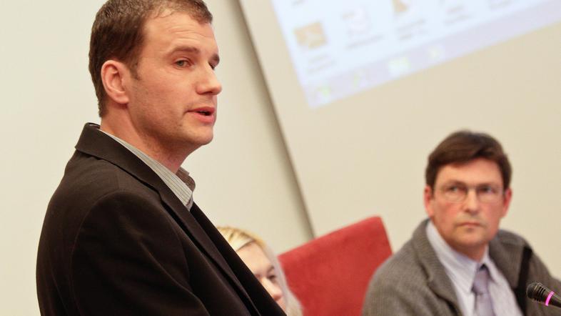 Občinski svet je včeraj za štiriletno mandatno obdobje za direktorja Komunale Iz