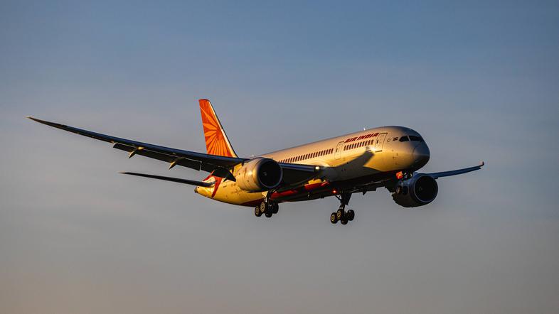 Air India Boeing 787-8