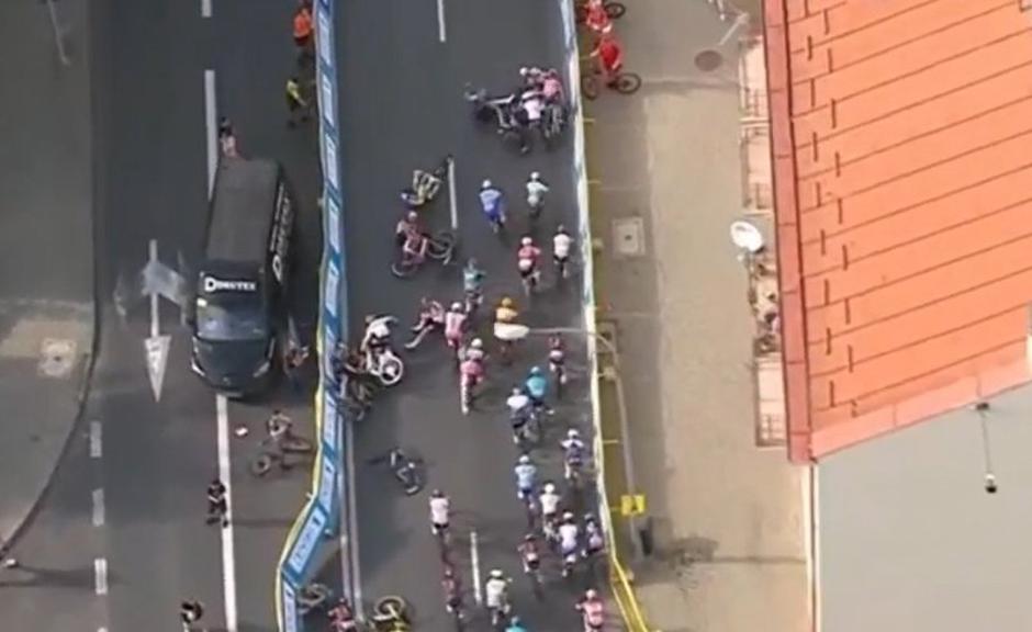 Kolesarska nesreča | Avtor: Reševalni pas/Twitter