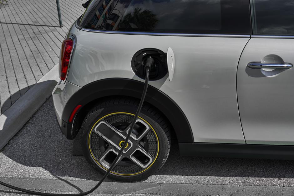 MINI SE electric | Avtor: MINI