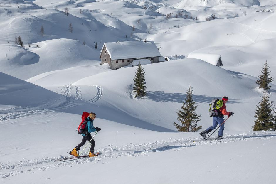 Turno smučanje, smučanje, turni smučarji | Avtor: Arhiv TNP