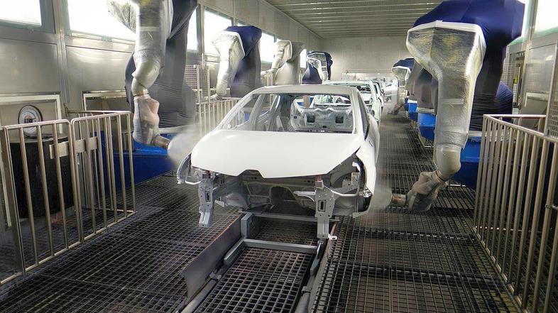 Revozova tovarna v Novem mestu