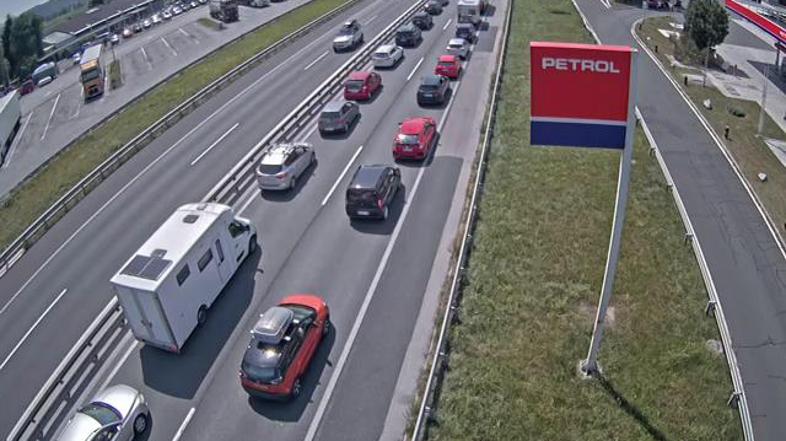 Zastoj na avtocesti, kolona