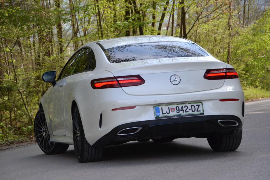 Mercedes E coupe | Avtor: Gregor Prebil