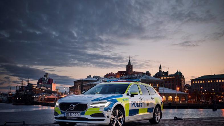 Volvo V90 