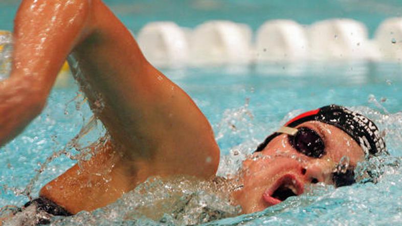 Sara Isaković je vedno hitrejša tudi v jardskem bazenu.