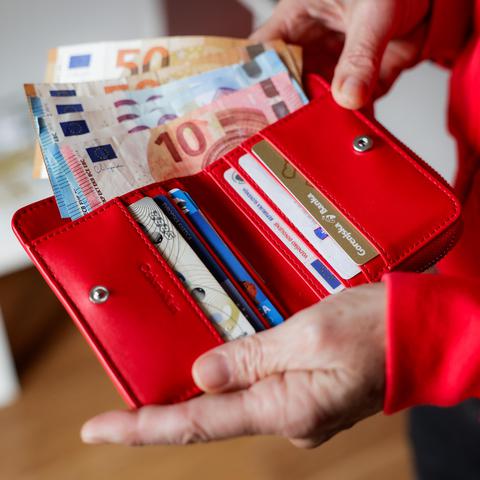 denar, bankovci, gotovina, denarnica