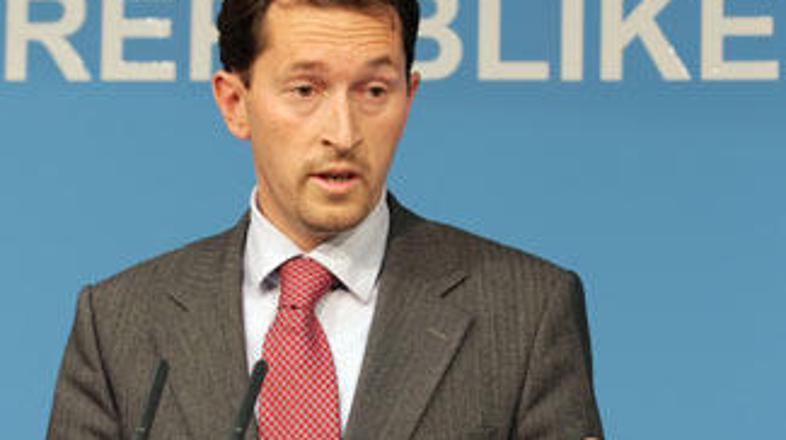 Po Virantovih besedah bo odprava plačnih nesorazmerij v celoti na predvideni rav