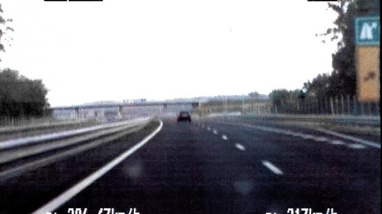 200 kilometrov na uro