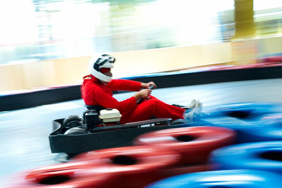 Moški med dirko s cartingom | Avtor: Profimedia