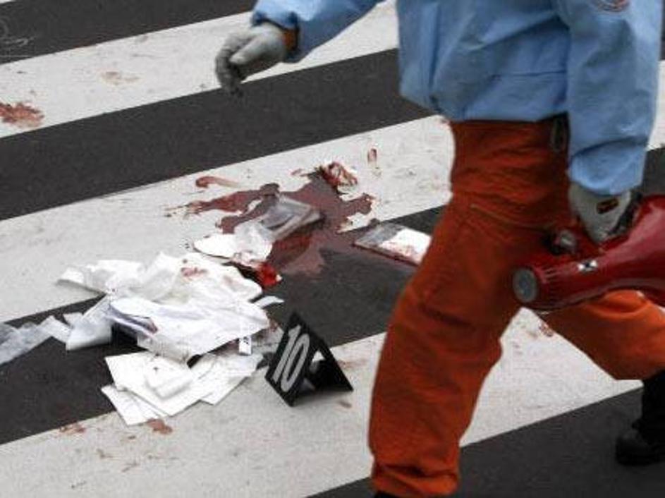 Prizorišče napada v moderni tokijski četrti