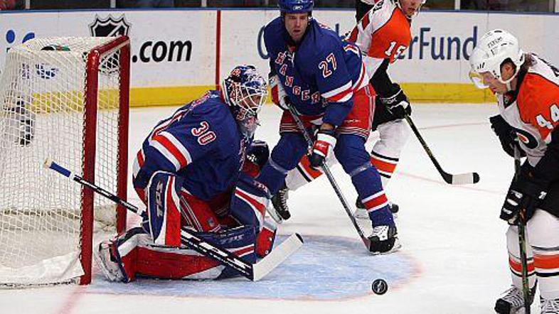 Henrik Lundqvist (NY Rangers) je še četrtič v sezoni svojo mrežo ohranil nedotak