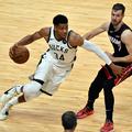 Giannis Antetokounmpo Goran Dragić Heat Bucks