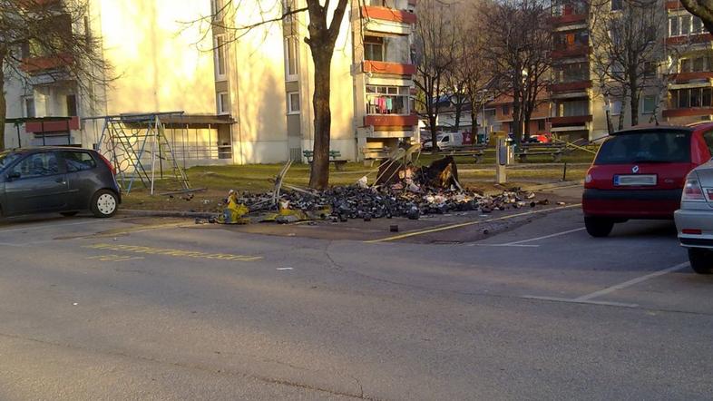 Pogoreli smetnjaki v Škofji Loki