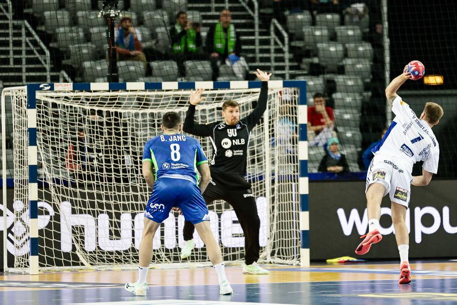 rokomet SP Slovenija - Islandija, Urban Lesjak | Avtor: Saša Despot