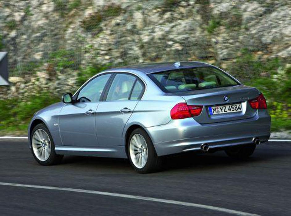 Osvežitev je s seboj prinesla predvsem nekaj oblikovne dinamičnosti ter novo gen