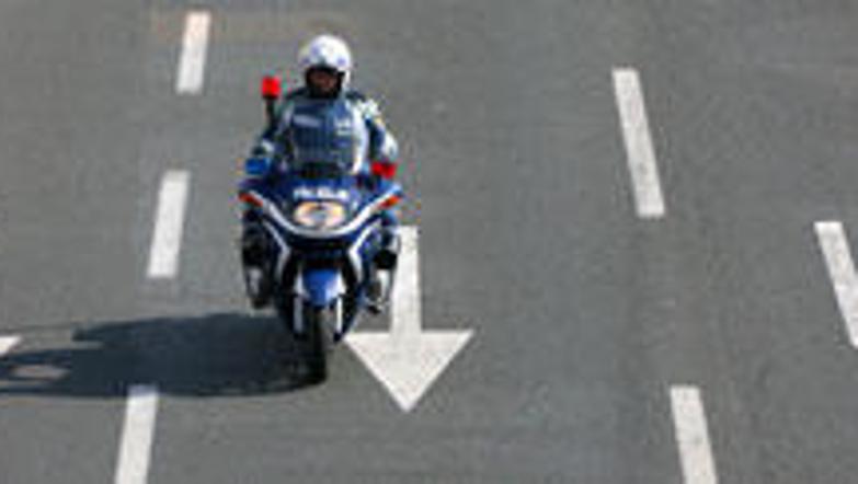 Do nesreče je prišlo, ker je motorist zapeljal na nasprotni vozni pas, po katere
