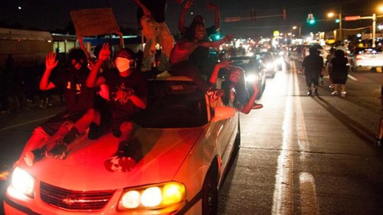 Ferguson protesti