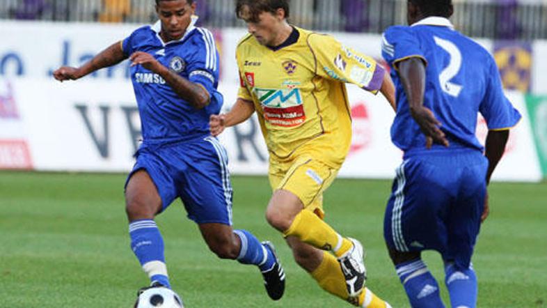 Mariborčani so pred 6.000 gledalci premagali mlado ekipo Chelsea.