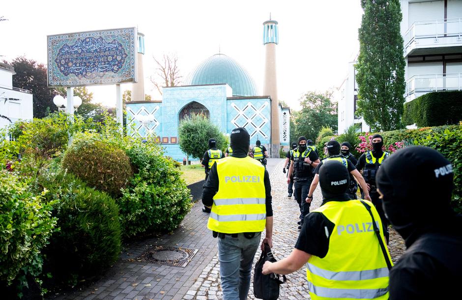 V Nemčiji prepovedali z Iranom povezan Islamski center Hamburg | Avtor: Profimedia