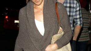 Minka Kelly Chris Evans