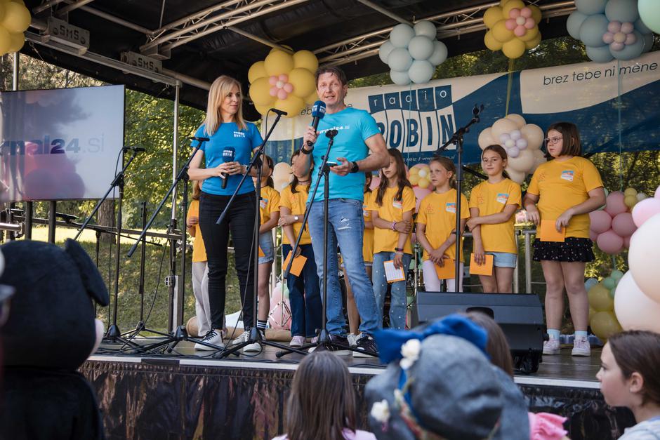 Dežela prijateljev, Robin HUD | Avtor: Cimet Studio