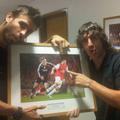 Takole sta "kradla" Pique in Puyol. (Foto: Twitter)