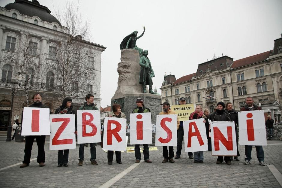 ljubljana06.03.08, aleksander todorovic, izbrisani, demonstracije izbrisanih na  | Avtor: IFP