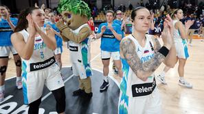 Nika Barič, ženska košarkarska reprezentanca