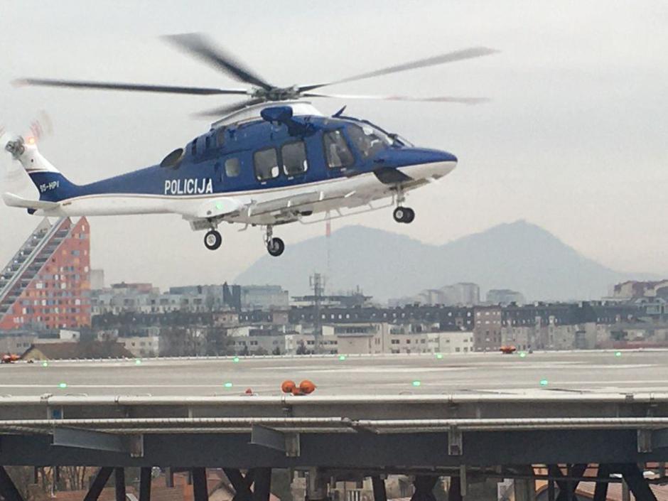 Novi policijski helikopter | Avtor: UKC LJ