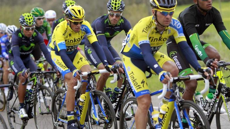 Alberto Contador (2-L) of Tinkof-Saxo team dirka po Kataloniji Mataro Girona