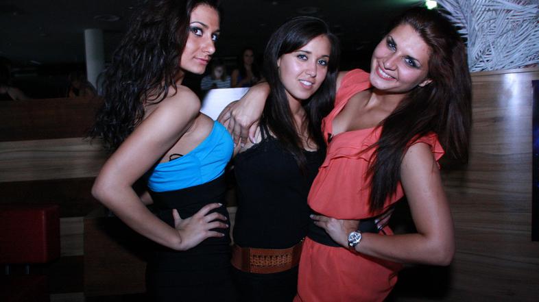 Ana Nikolić obnorela Koper