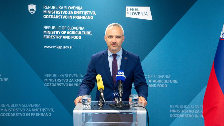 primopredaja Janez Cigler Kralj