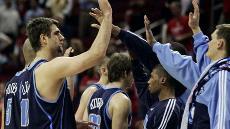 Utah drvi proti drugemu kolu končnice.