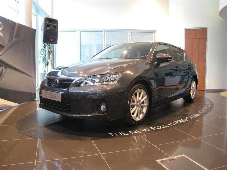 Lexus CT 200h