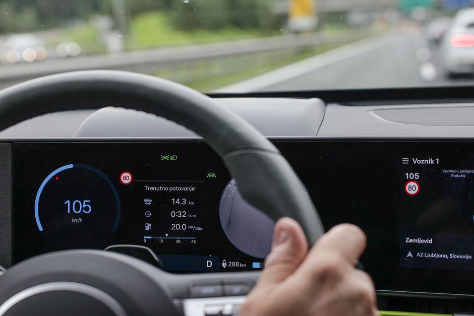 Inteligentni asistent za hitrost, asistenčni sistem, vožnja, omejitev hitrosti | Avtor: Saša Despot
