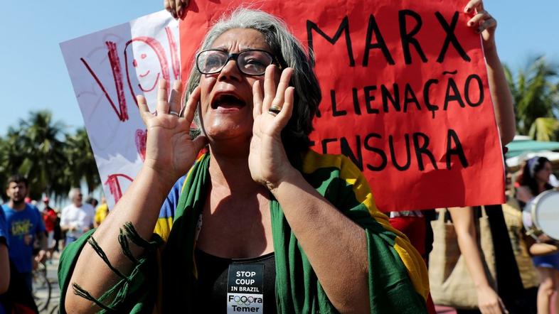 protest rio de janeiro oi 2016