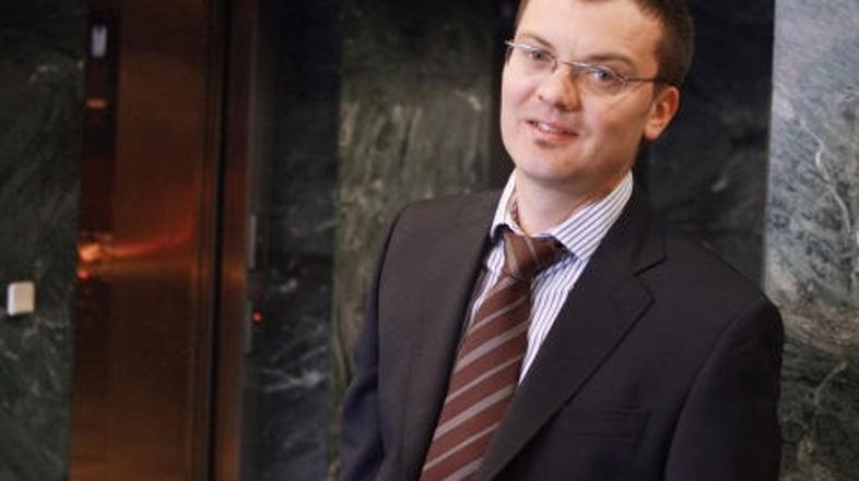 ATVP Damjana Žuglja je tožilstvu zaradi suma nepravilnosti naznanila več pravnih