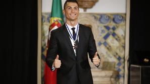 cristiano ronaldo red šprinca henryja odlikovanje portugalska