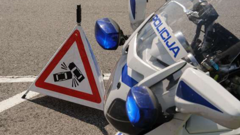 prometna nesreča znak