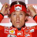 Sete Gibernau je nazadnje dirkal z ducatijem, a največji uspeh dosegel s hondo.