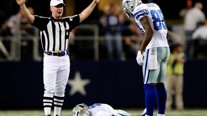Tony Romo je eden izmed mnogih, ki so na klopi za poškodovane. (Foto: Reuters)