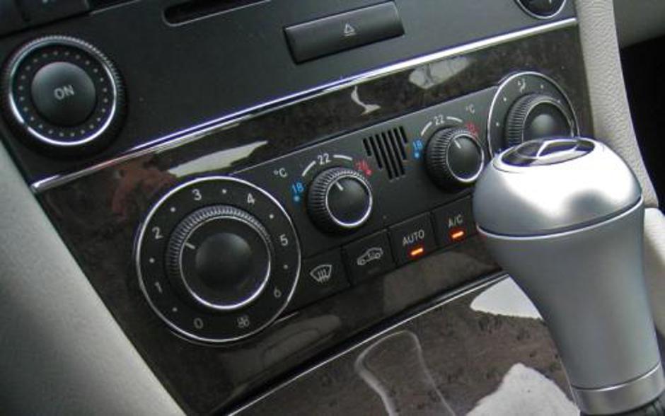 S pretirano uporabo klimatske naprave je povezanih veliko bolezni dihal. Te so p | Avtor: Žurnal24 main