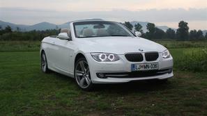 Osnovna cena 50 tisočakov je glede na vse dovolj zmerna, enako pa težko trdimo z