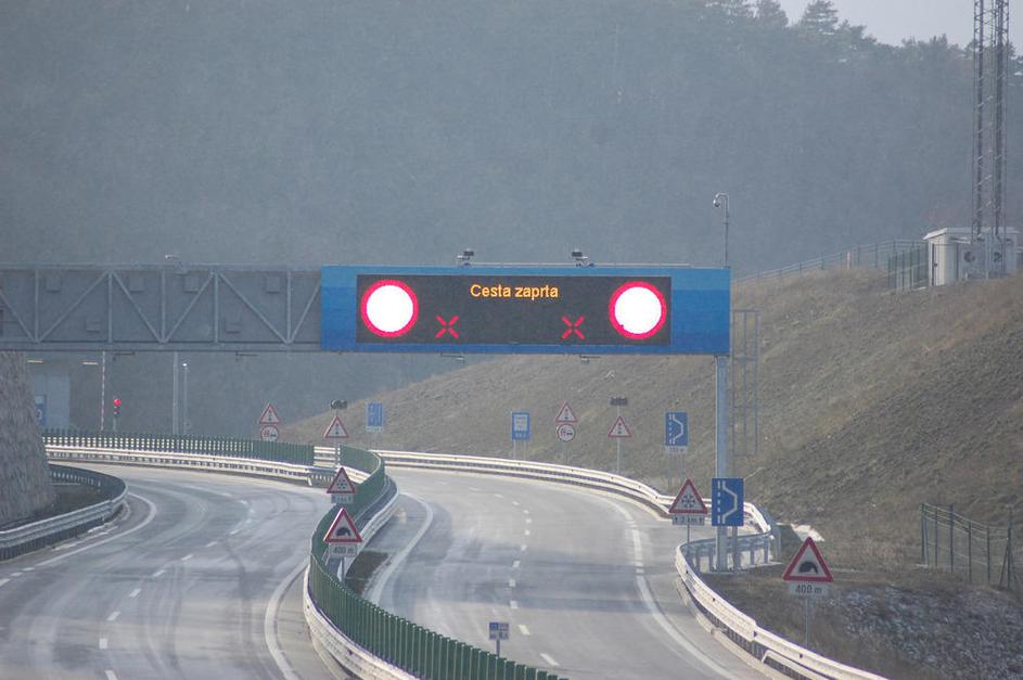 Odsek hitre ceste prek Rebernic je bil po lanskoletnem pompoznem odprtju še enkr