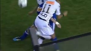 Neymar preigraval in dobil komolec v glavo (Santos-Cruzeiro)