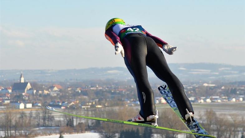 Vtič Hinzenbach smučarski skoki svetovni pokal